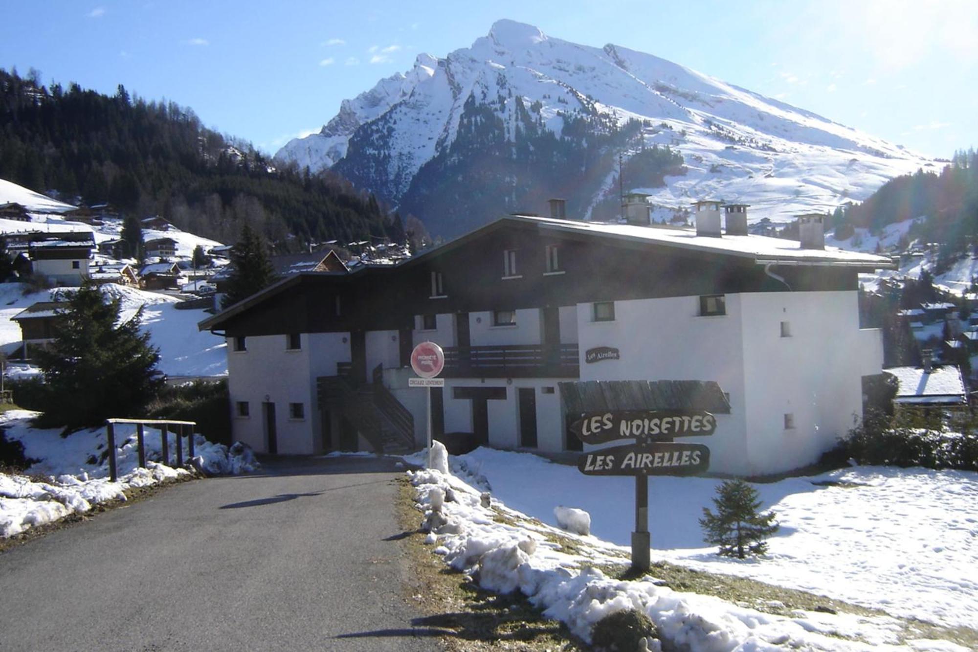 Apartment With Balcony Close To The Slopes La Clusaz Buitenkant foto